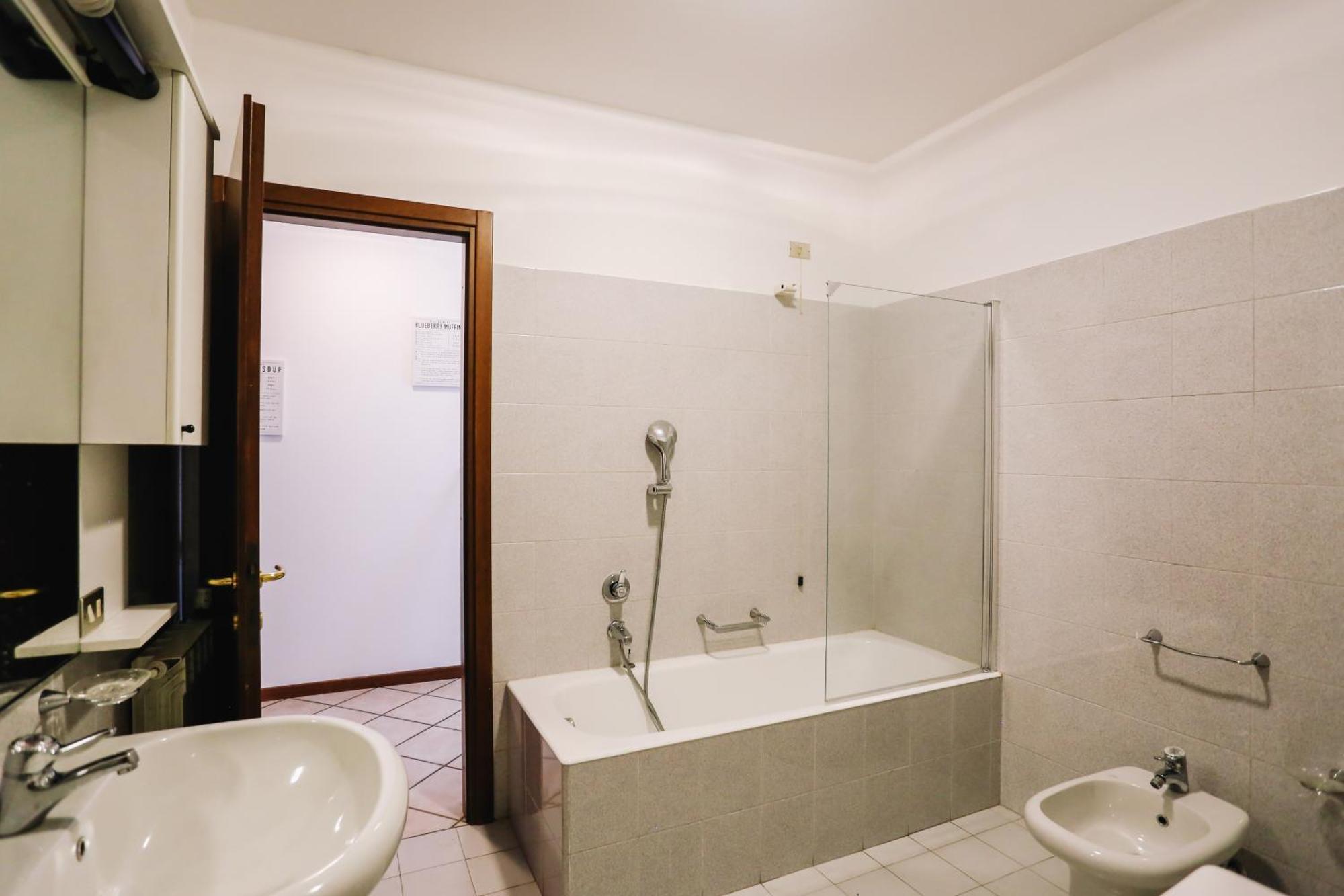 Alzano LombardoFlat Mazzini 6アパートメント エクステリア 写真